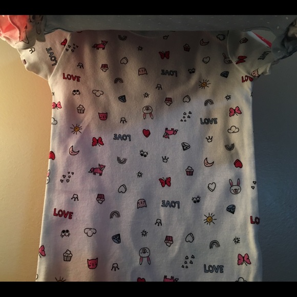 Carter’s 5 Pack Bodysuits NWT! - Picture 4 of 5